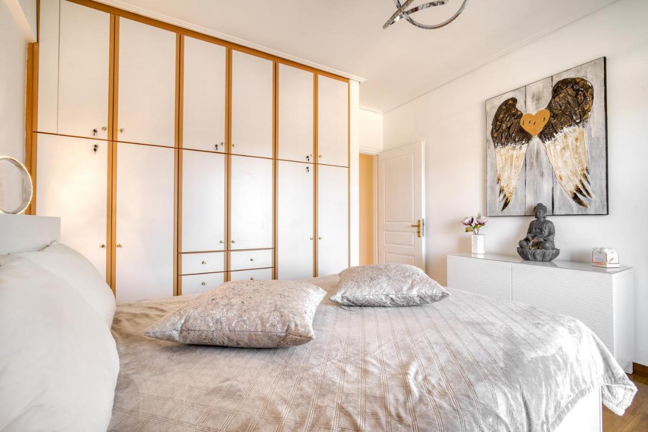 Sea & Mountain Apartment Close To Port And City Lávrion Eksteriør bilde