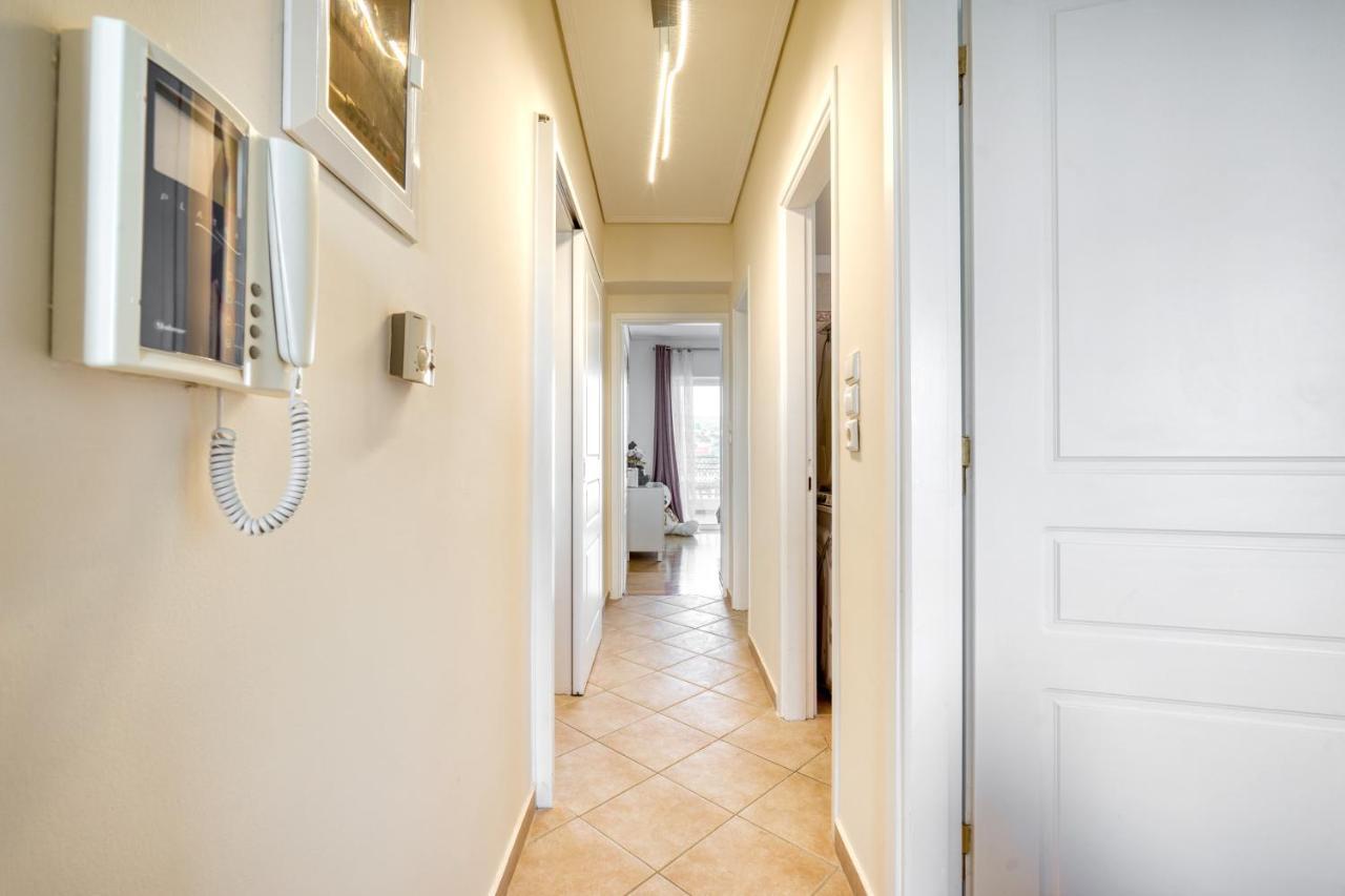 Sea & Mountain Apartment Close To Port And City Lávrion Eksteriør bilde