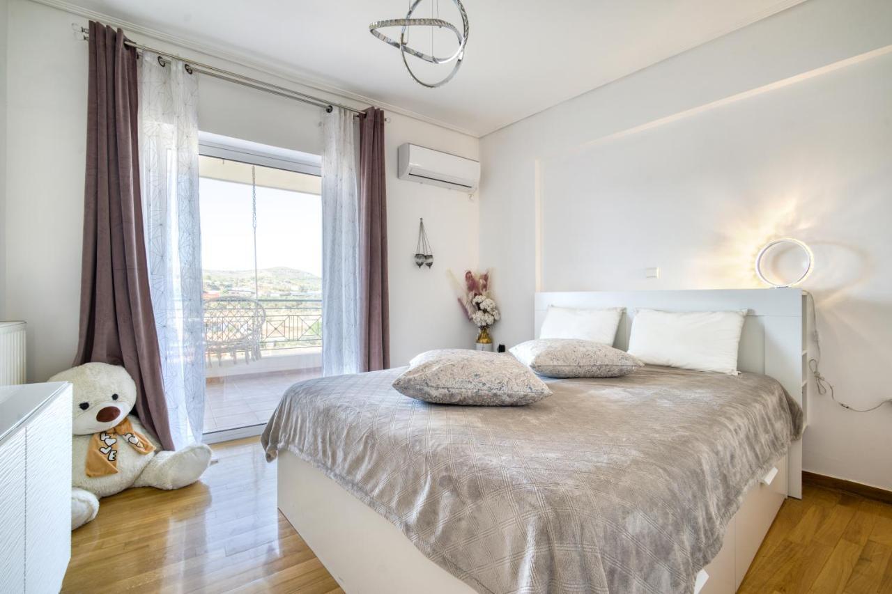 Sea & Mountain Apartment Close To Port And City Lávrion Eksteriør bilde